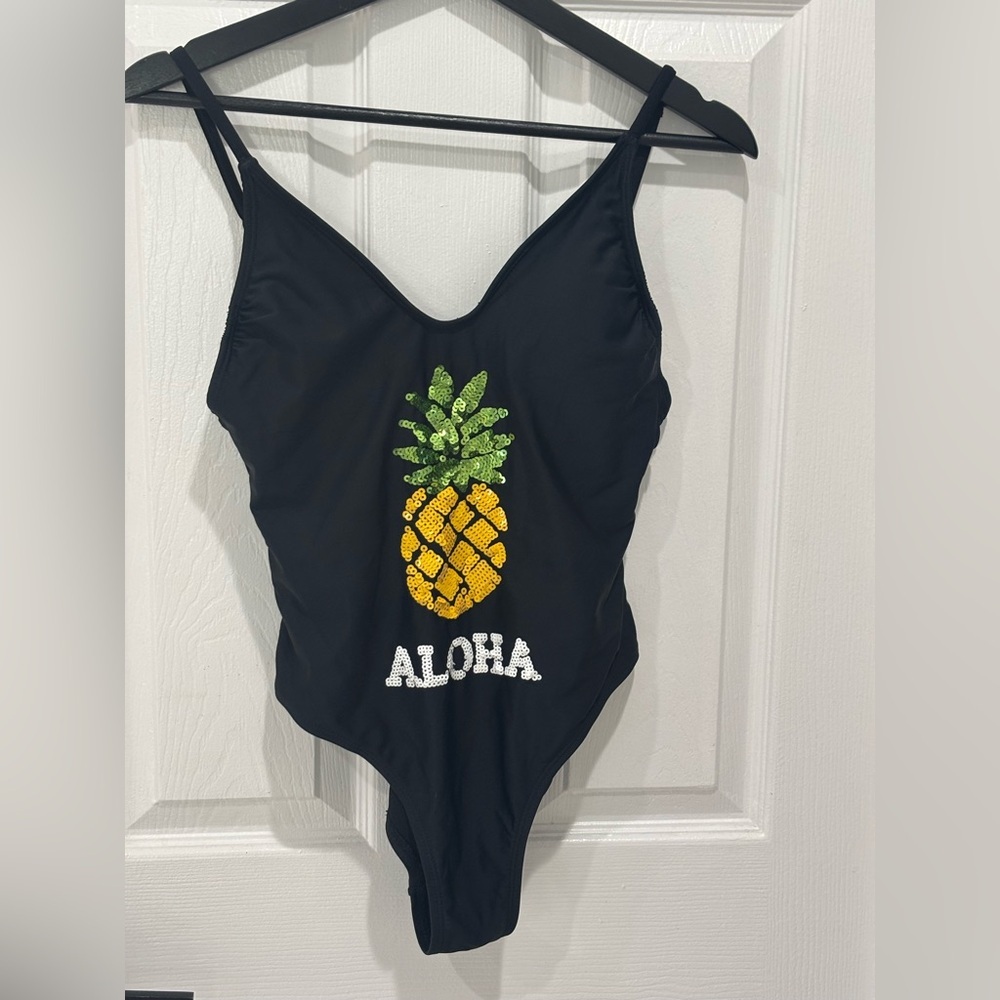 Xhilaration Aloha One Piece Swimsuit,Black with Pineapple Design size M